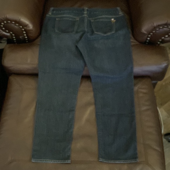 🎉SALE🎉Torrid Dark Wash Straight Leg Jeans size 20 - Picture 2 of 7
